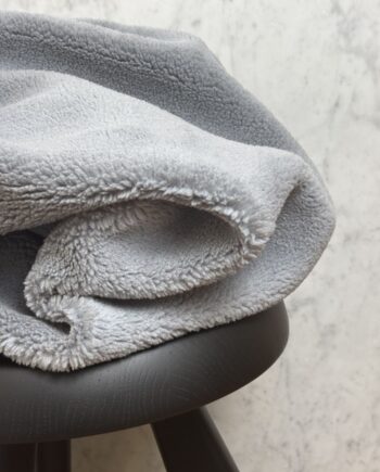 Tissu Tabara Sherpa Effet Mouton Grey Tissus Au Mètres Nuances Fabrics 1