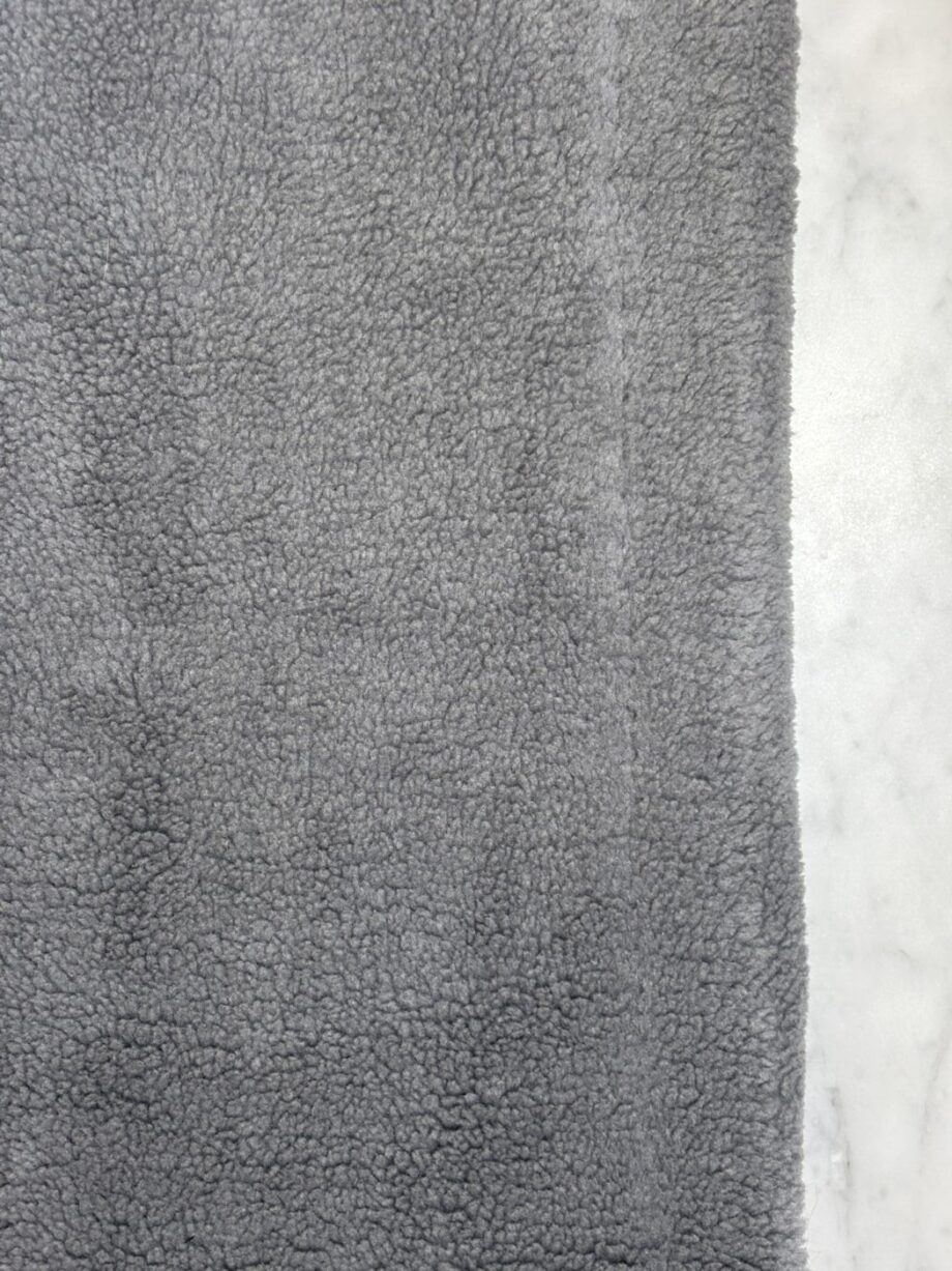 Tissu Tabara Sherpa Effet Mouton Grey Tissus Au Mètres Nuances Fabrics 2