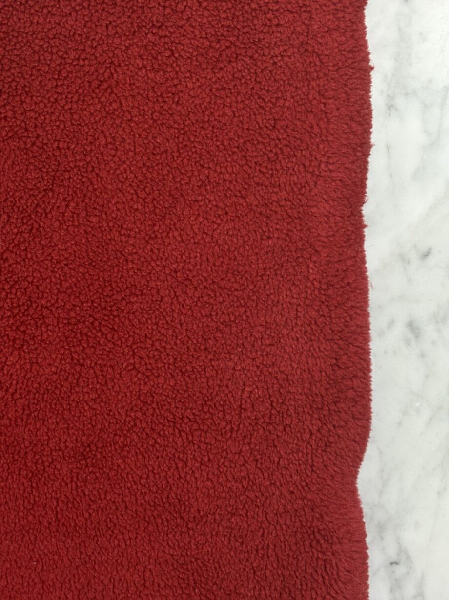 Tissu Tabara Sherpa Effet Mouton Red Wine Tissus Au Mètres Nuances Fabrics 2