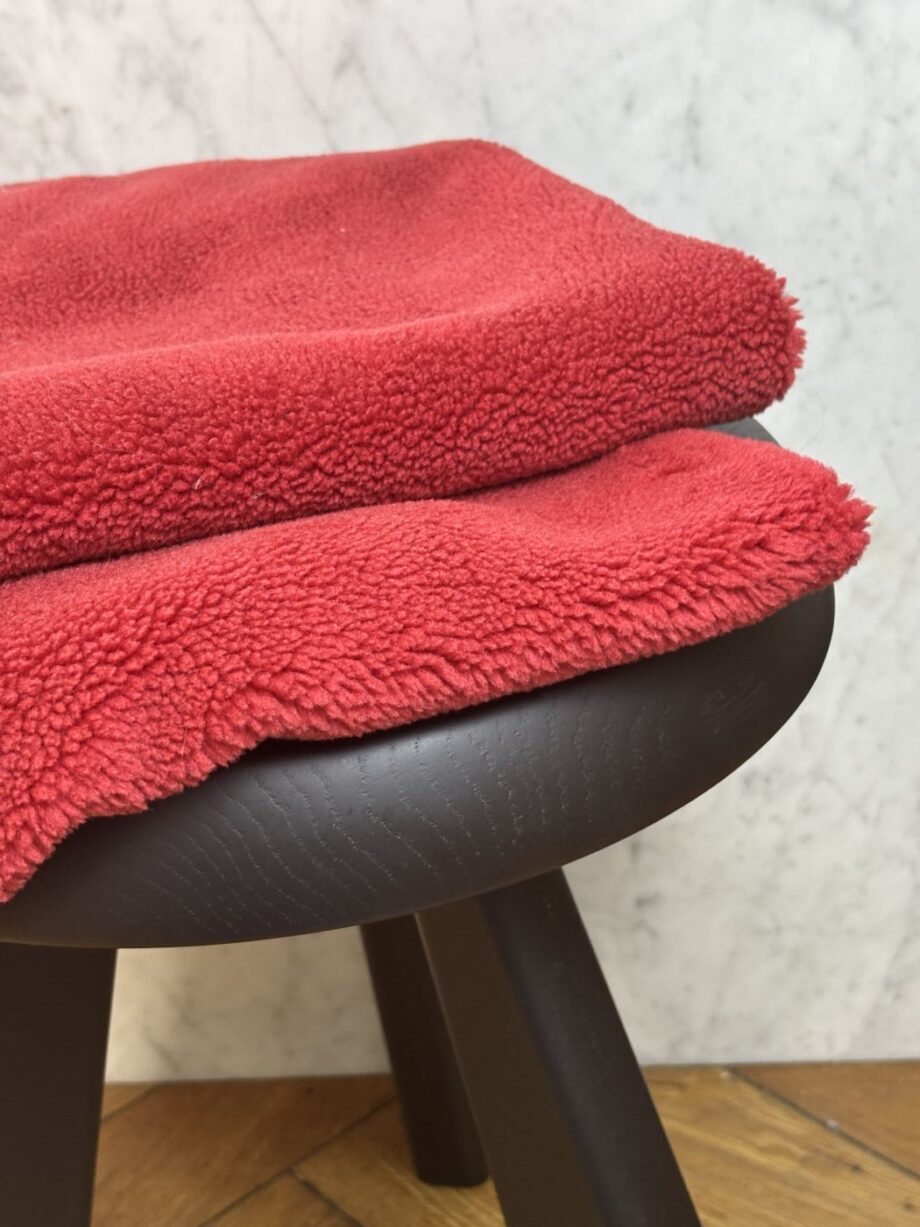 Tissu Tabara Sherpa Effet Mouton Red Wine Tissus Au Mètres Nuances Fabrics 4