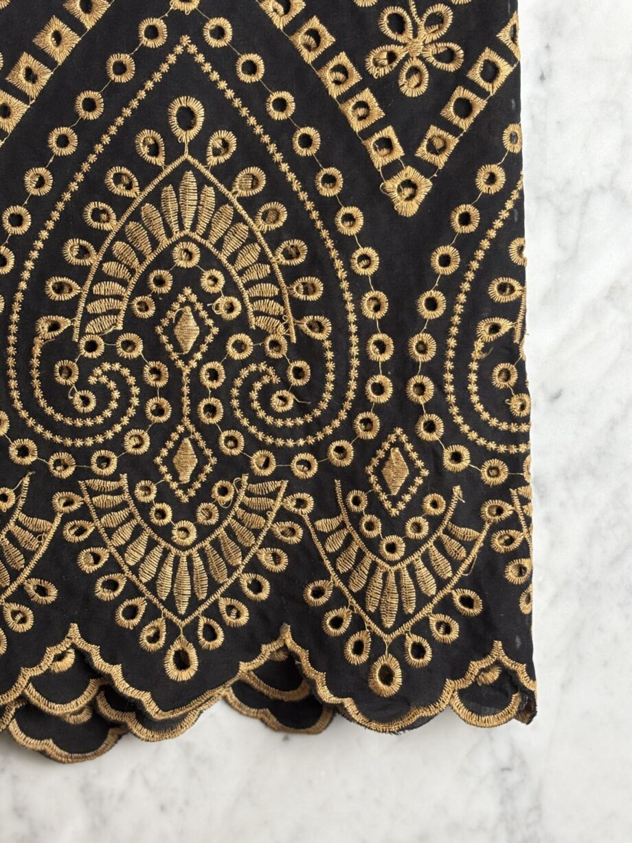 Tissu Tosca Broderie Anglaise Bords Festonnés Tissus Au Mètre Nuances Fabrics 2