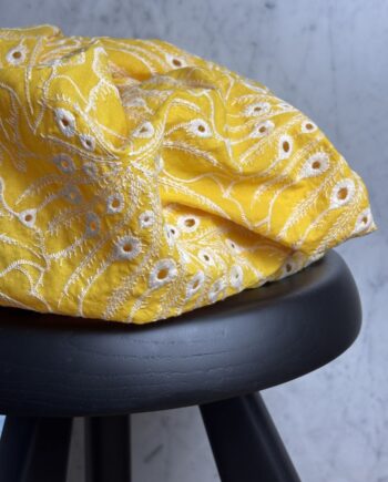 Tissu Tosca Sun Broderie Anglaise Bords Festonnés Tissus Au Mètre Nuances Fabrics 1