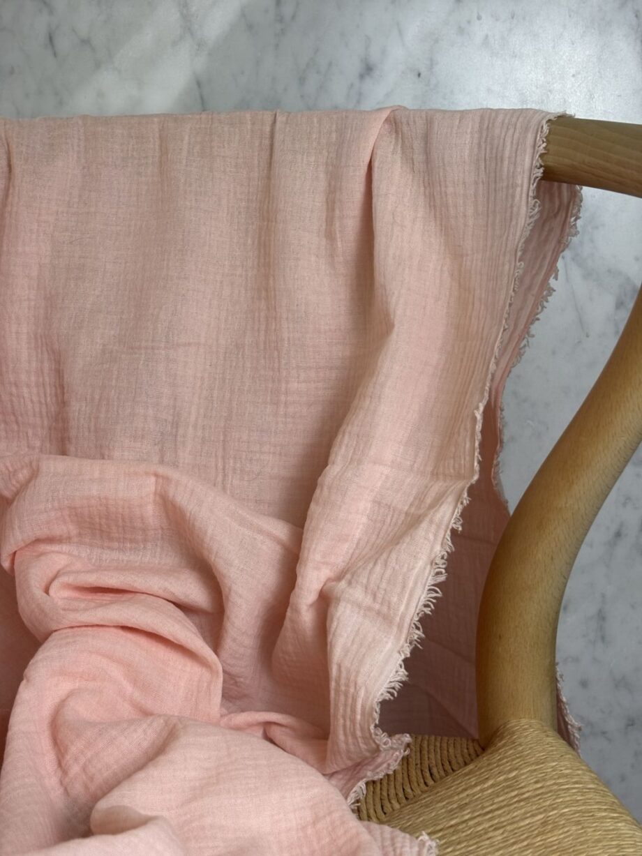 Box Gallia Coupon 3 Mètres Double Gaze De Coton Rose Pale Tissus Au Mètre Nuances Fabrics 2