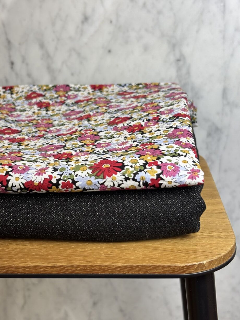 Tissu Elona Pink Coton Imprimé Petites Fleurs Tissus Au Mètre Nuances Fabrics 4