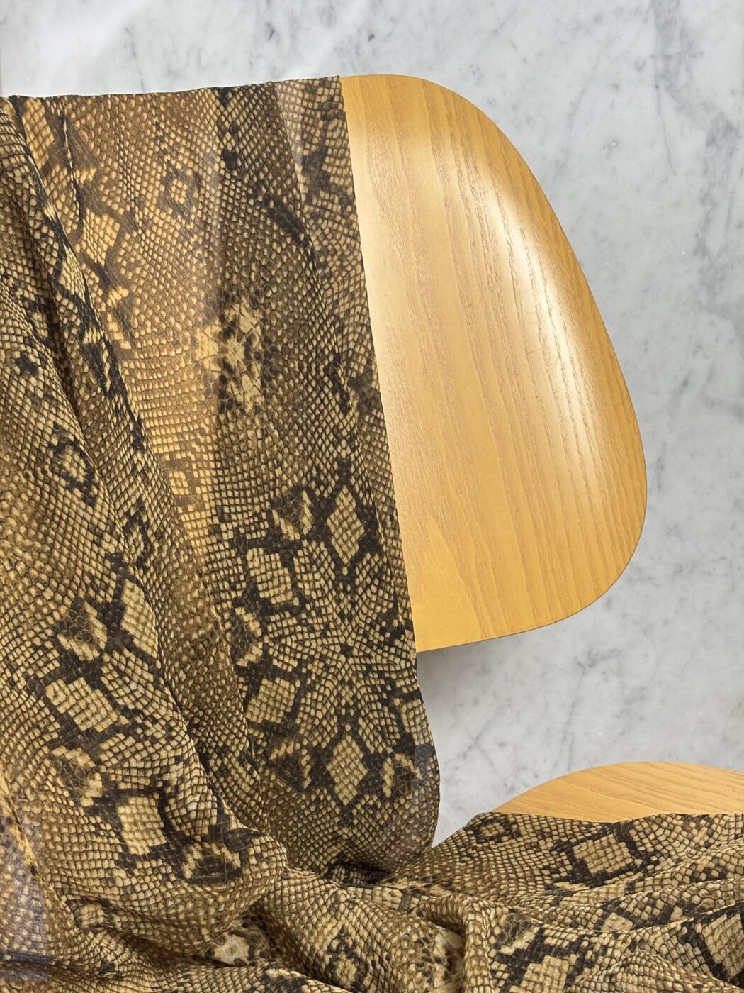 Tissu Donna Mousseline Soie Imprimé Python Tissus Au Mètre Nuances Fabrics 1