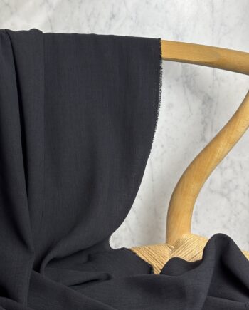 Tissu Doria Crepe Twill Noir Tissus Au Mètre Nuances Fabrics 1