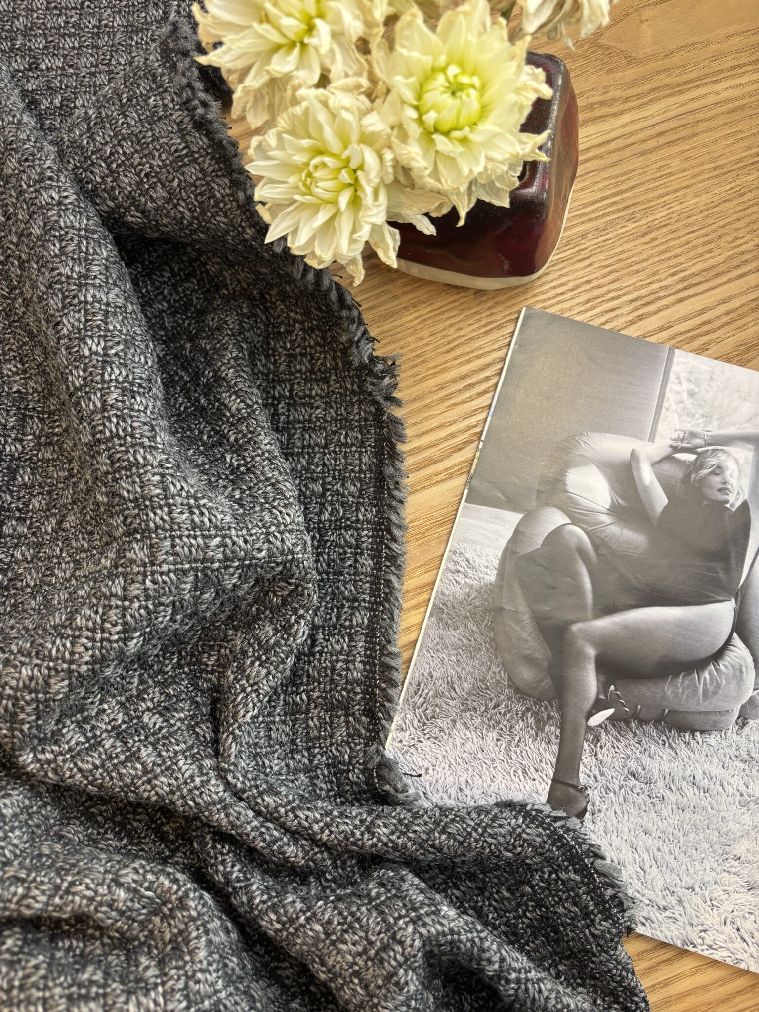 Tissu Tweed De Laine Joséphine Coloris Gris Anthracite Tissus Au Mètre Nuances Fanrics 4